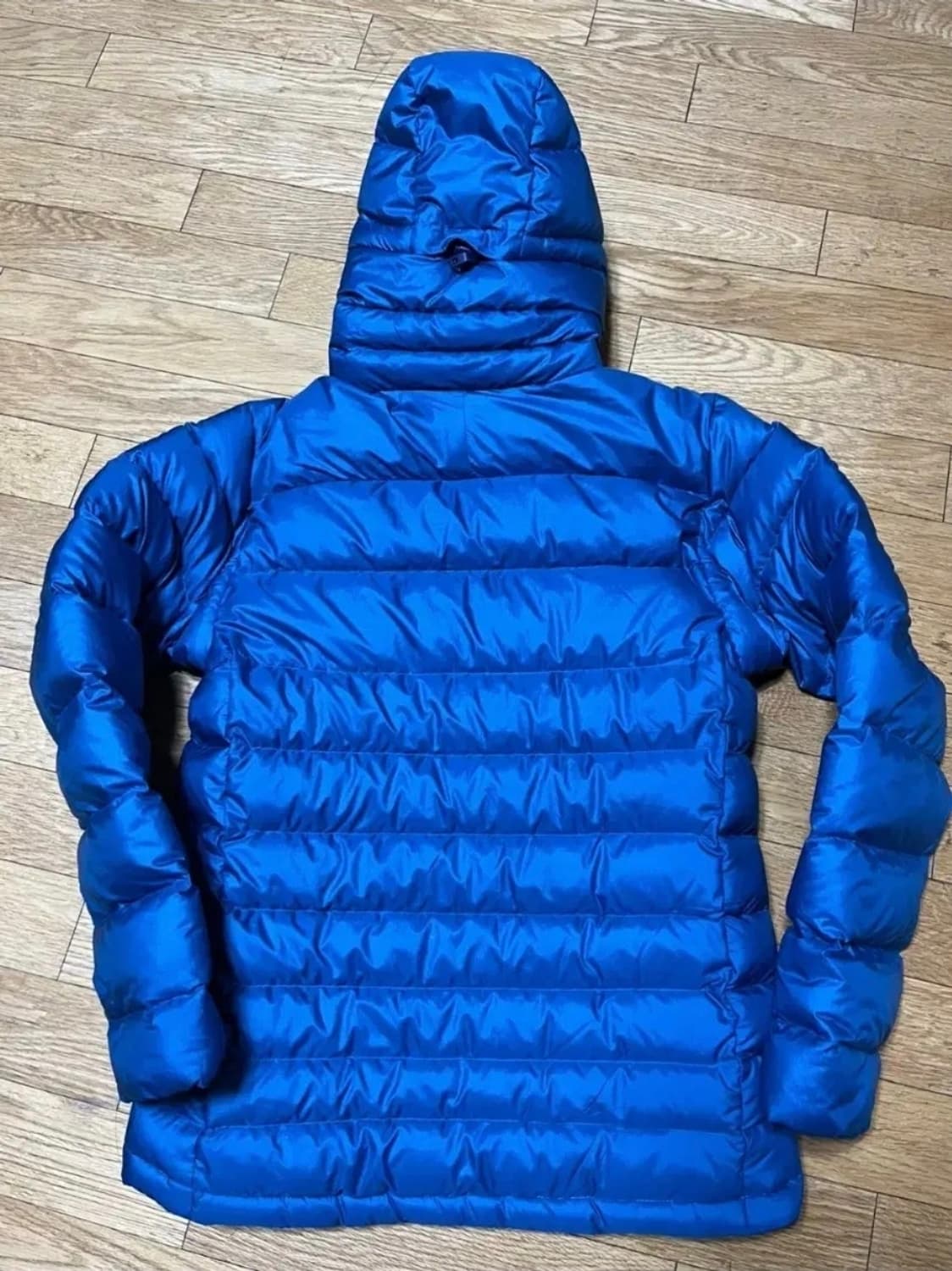 파타고니아 다운 스웨터 후디 후드 경량 패딩 맨xs 우먼s 등산 클라이밍 상품이미지7