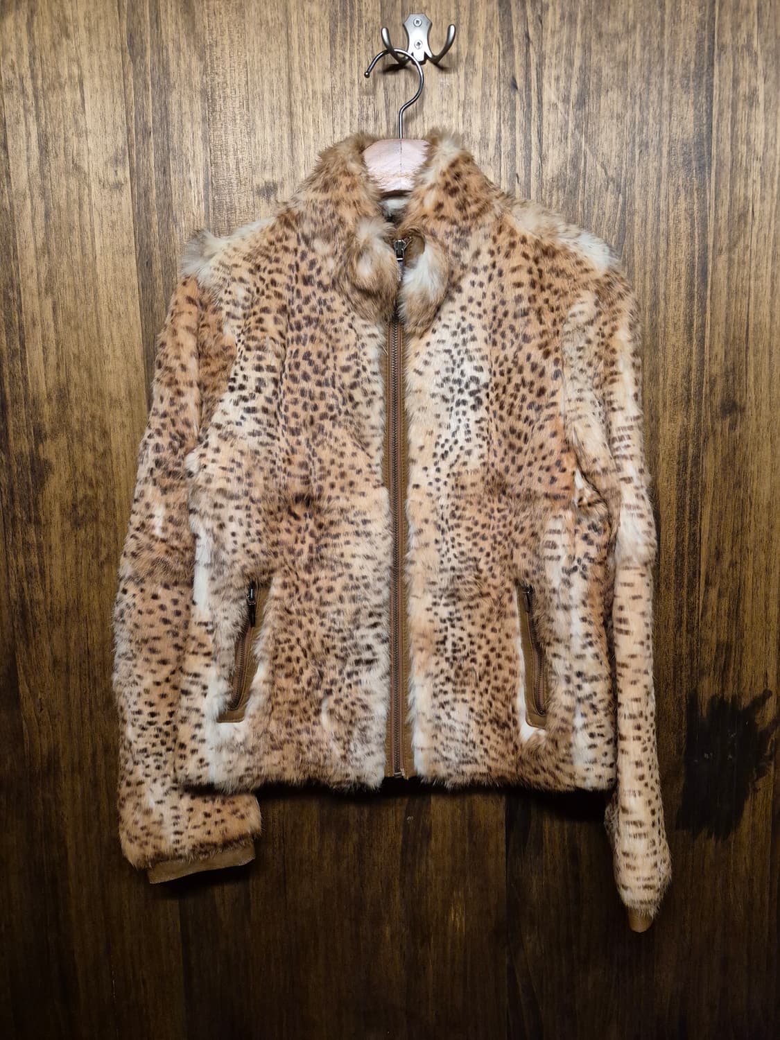 BAMBI PATTERN RABBIT FUR JACKET 상품이미지2