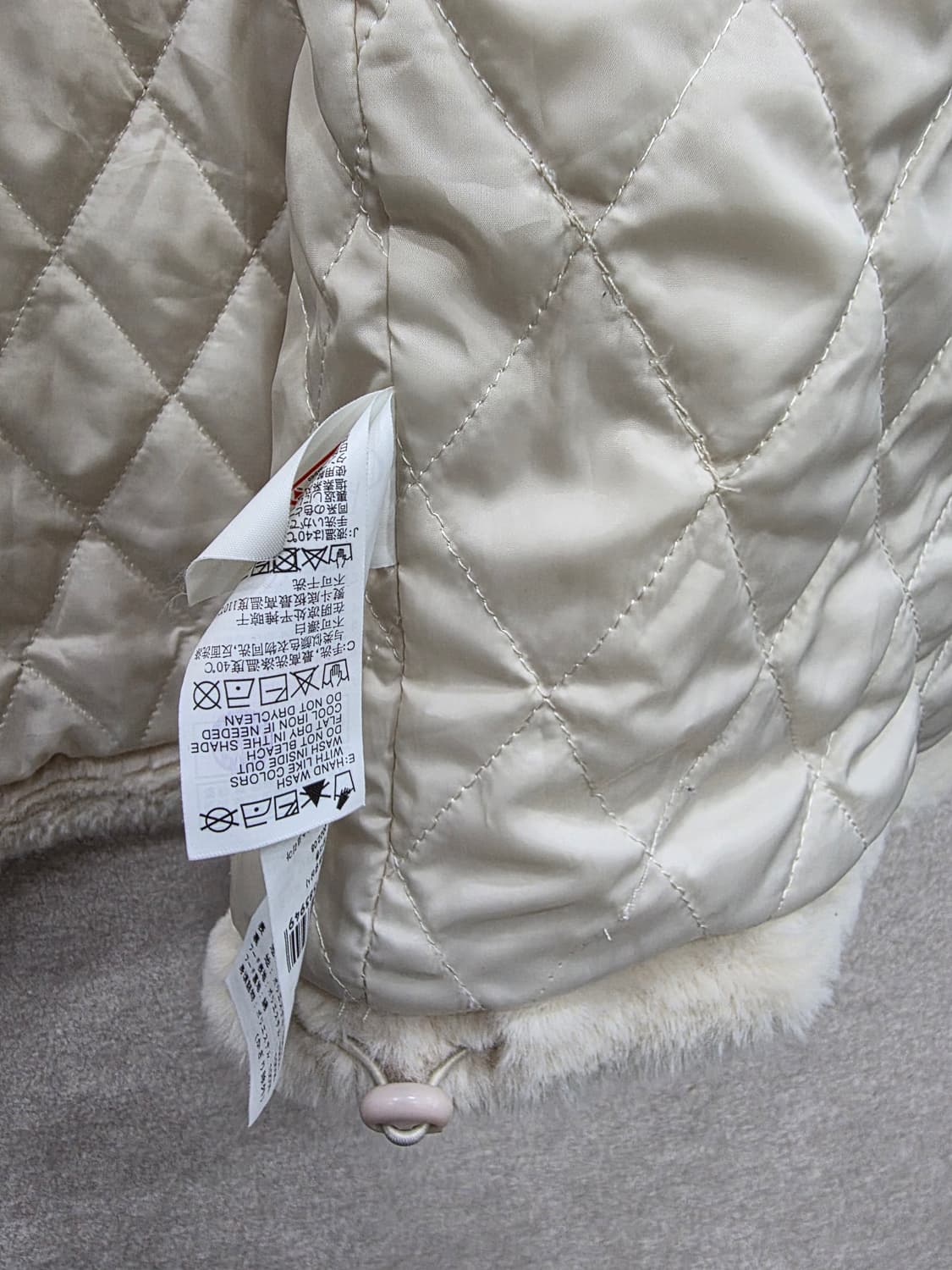 게스(GUESS) 퍼 후드 집업 자켓 상품이미지10