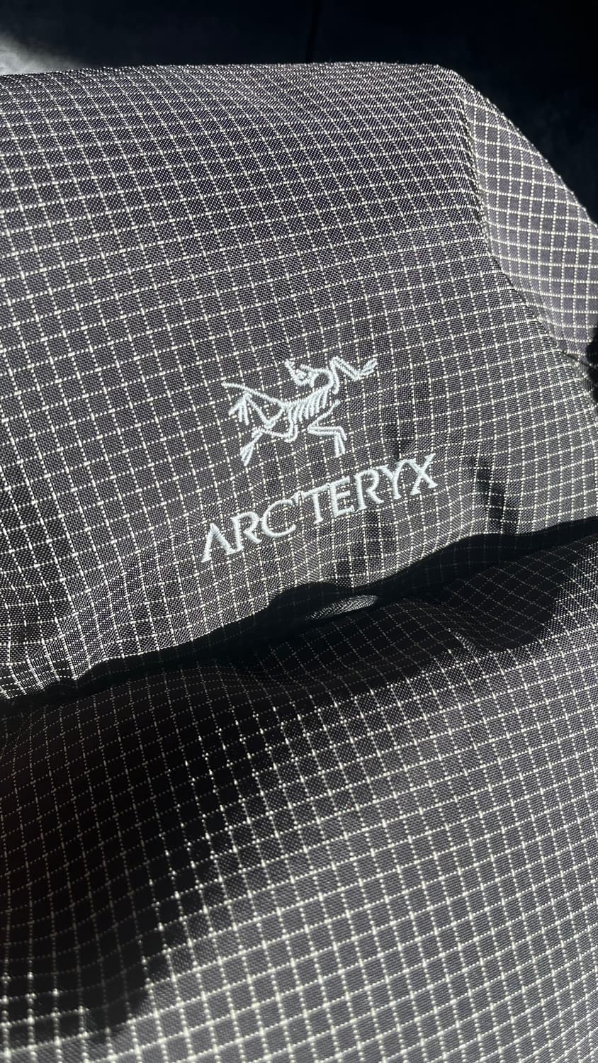 아크테릭스 컨실 15 블랙 상품이미지2