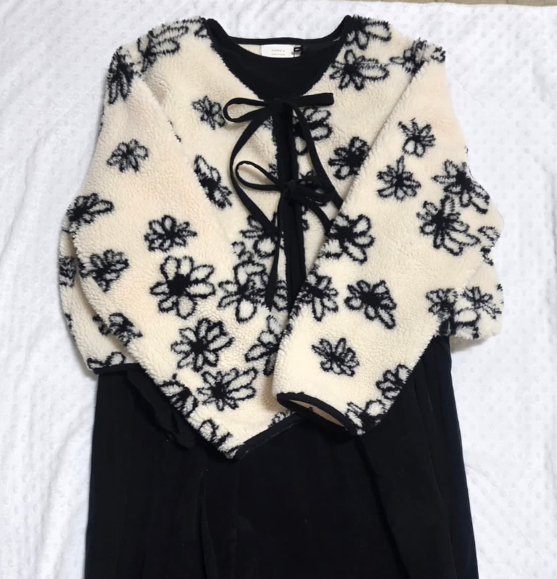 가벼운 양털자켓+ 블랙원피스 셋업 상품이미지1