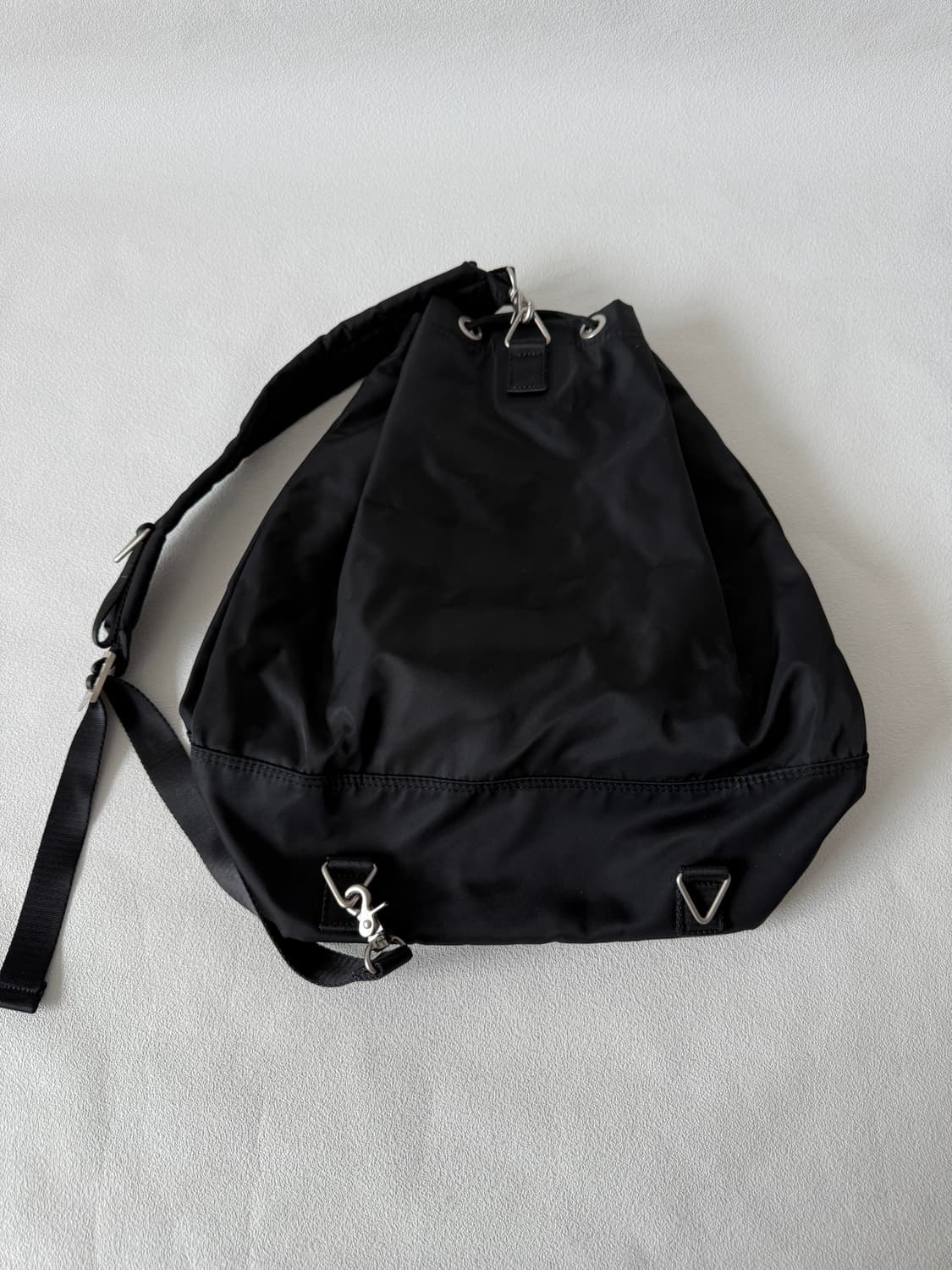 하아카이브(HAH ACHIVE) 버킷 슬링백 상품이미지4