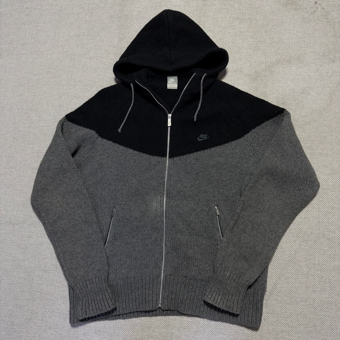 나이키 배색 니트 후드집업 상품이미지1