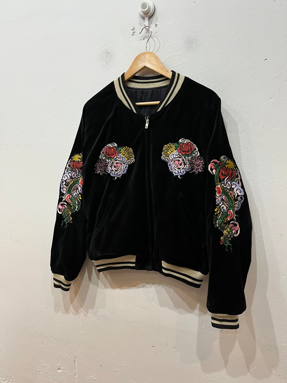 琵男志 리버시블 TENNYO 스컬 자수 스카쟌 상품이미지2