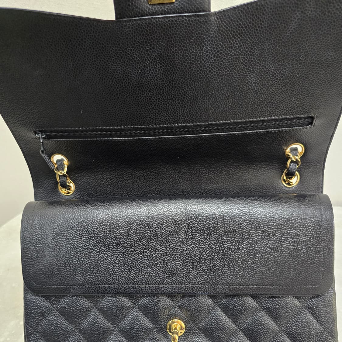 샤넬 클래식 플랩백 라지 판매 상품이미지6