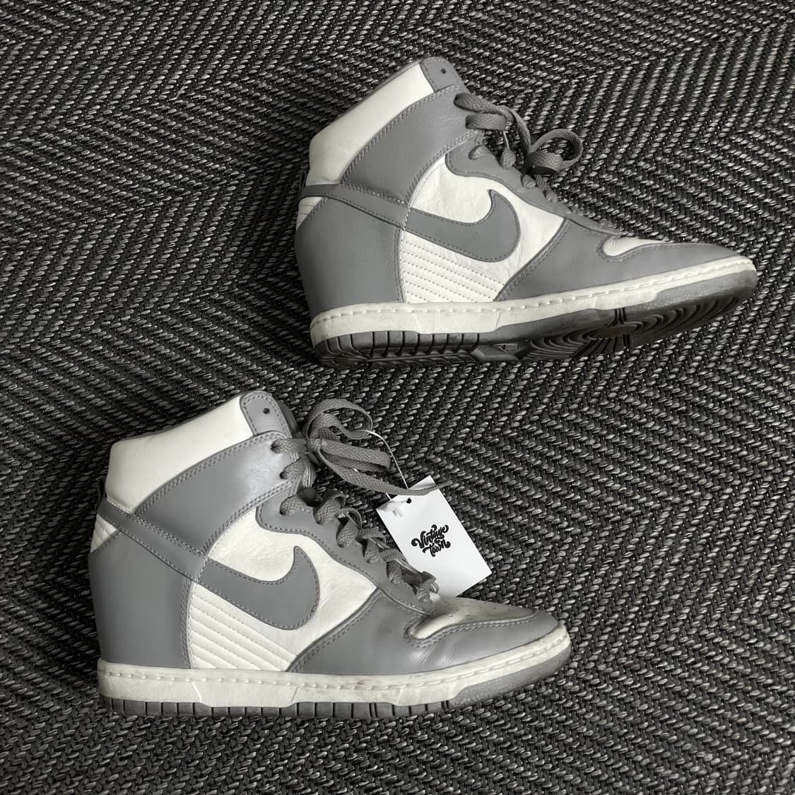 나이키 덩크 하이 레트로 화이트 플래티넘o 3289 상품이미지1