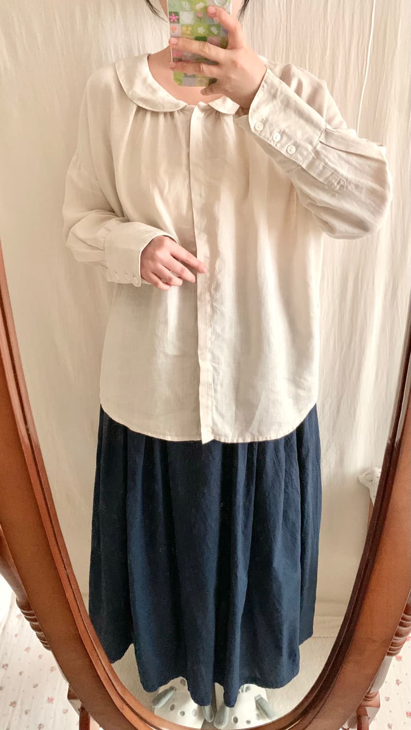 둥근카라 린넨 핀턱 블라우스 상품이미지3