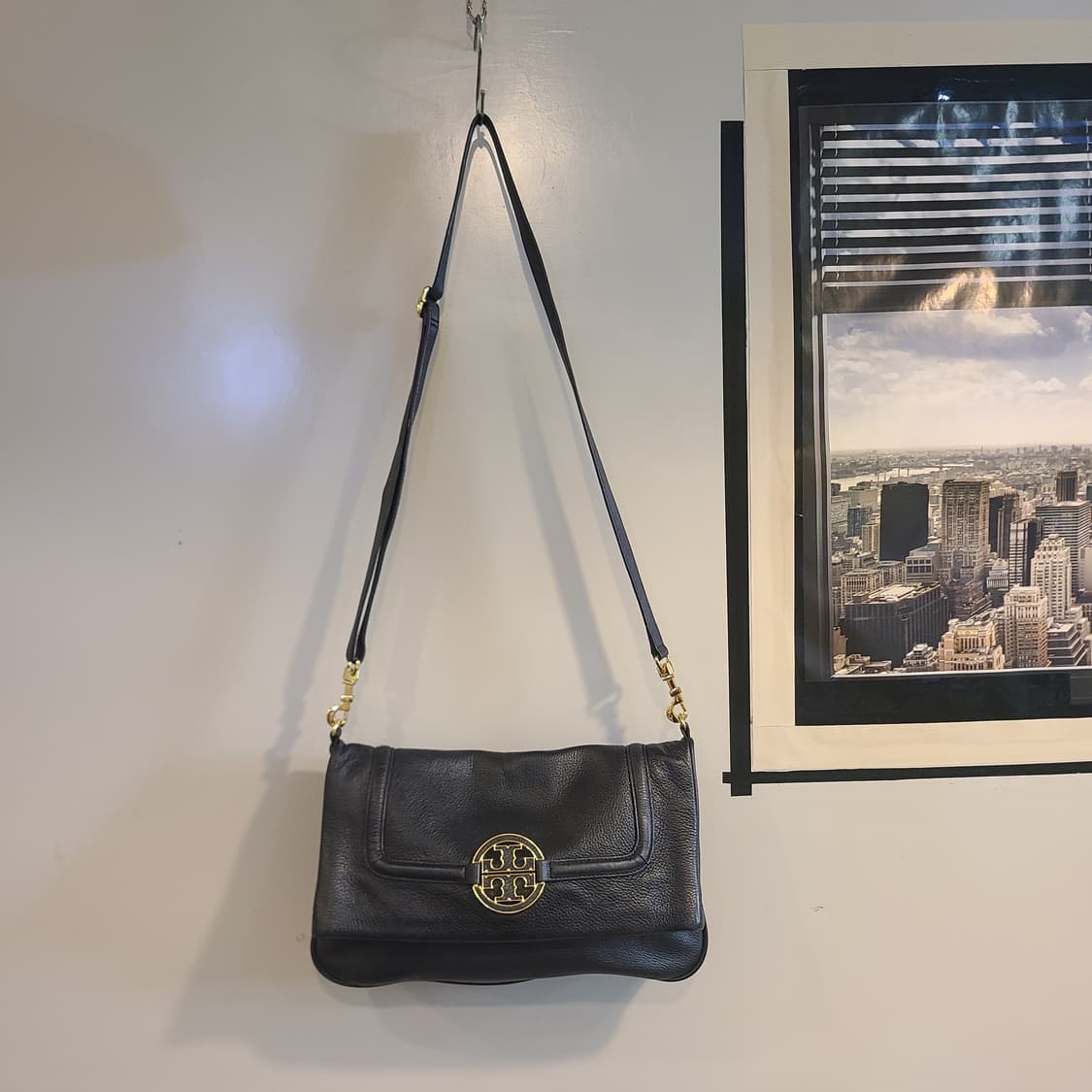 토리버치 아만다 폴드 메신저백 상품이미지3