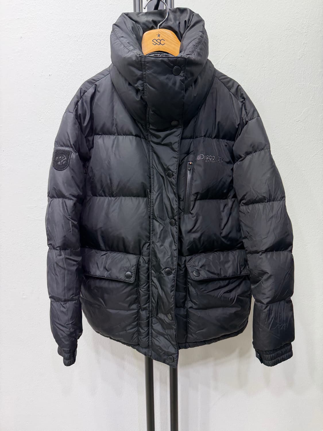 정품) 디스커버리 여성 블랙 패딩 90 상품이미지1