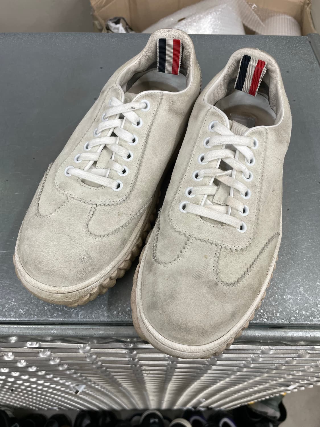 톰브라운 스웨이드 스니커즈 eu40 (gr-4709) 상품이미지2