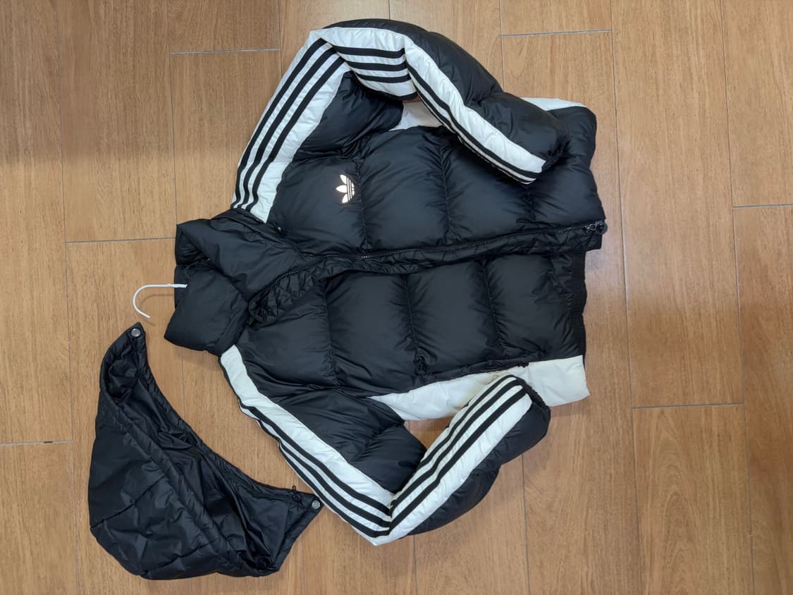 아디다스 흰검 숏패딩 상품이미지1