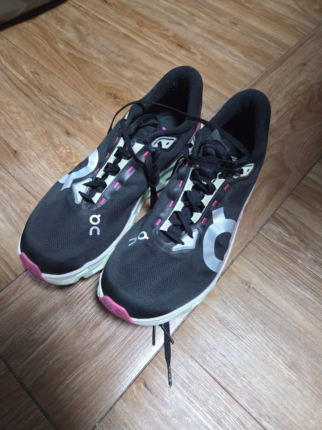 [285] 온러닝 클라우드몬스터 하이퍼 판매 on running 상품이미지2