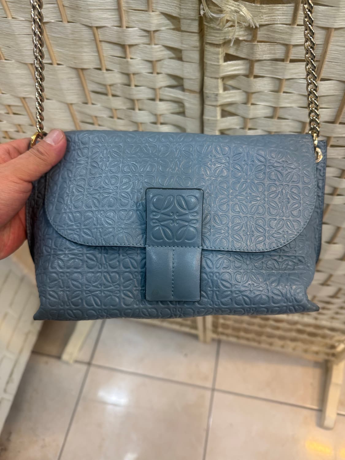 정품 로에베 애비뉴 애너그램 체인 숄더백 팝니다 상품이미지2