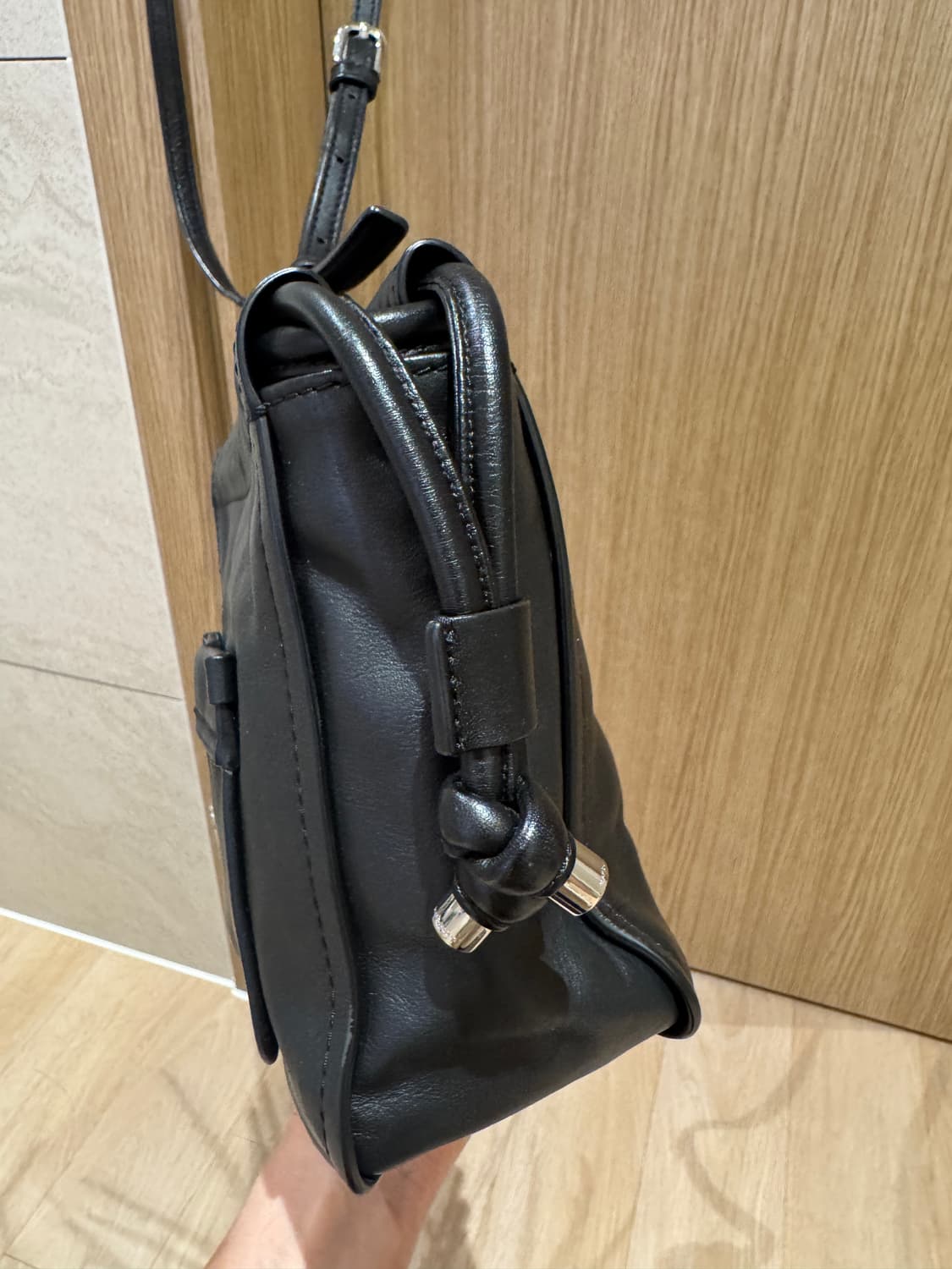 마크바이마크제이콥스 블랙 가죽 크로스백 상품이미지6