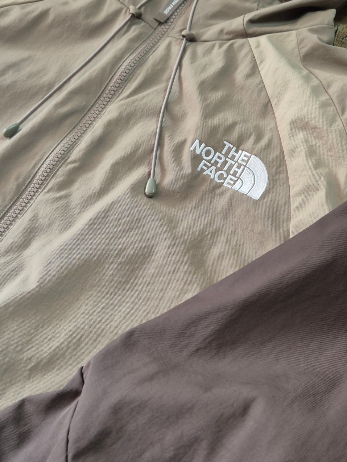 노스페이스 밴든 자켓 베이지 브라운 상품이미지2