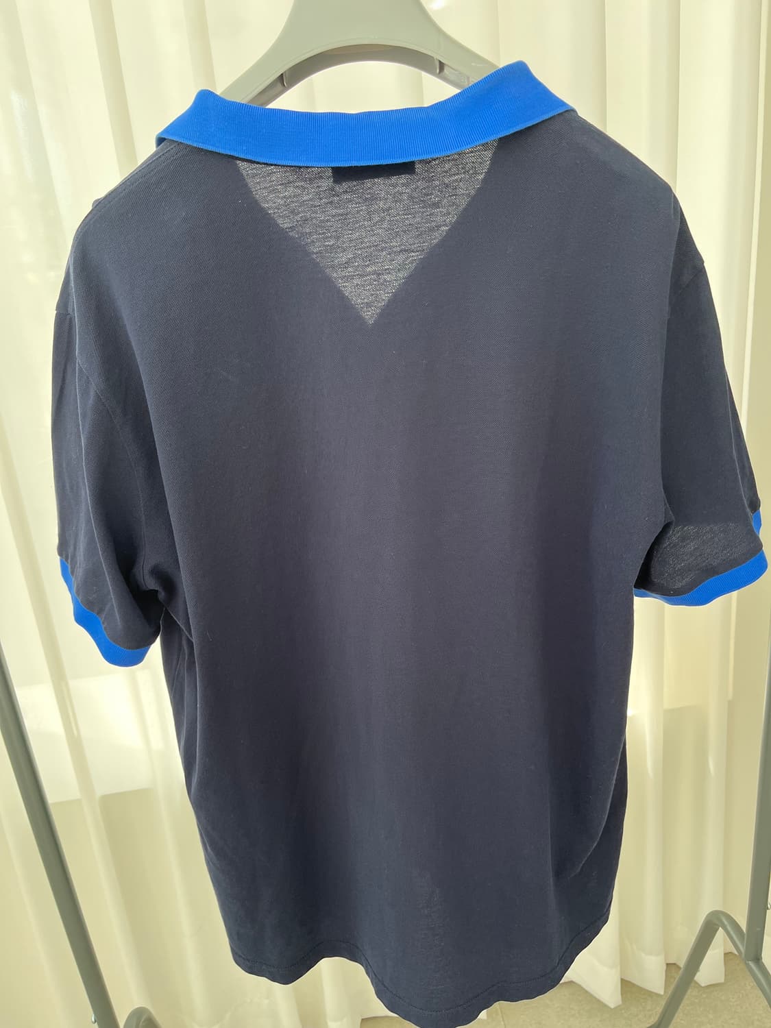 프라다 남성 폴로 셔츠 네이비  상품이미지1