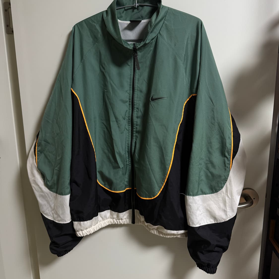 나이키 배색 바람막이 올드스쿨 (황금사이즈+희귀매물💚) 상품이미지1