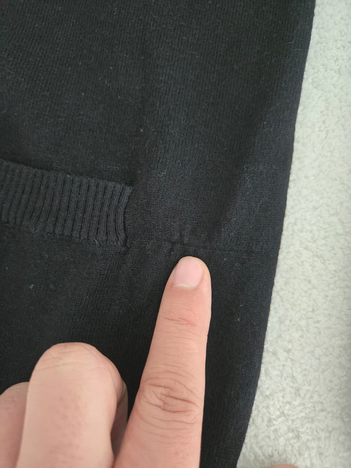 구찌 블랙 꿀벌 자수 가디건 상품이미지10