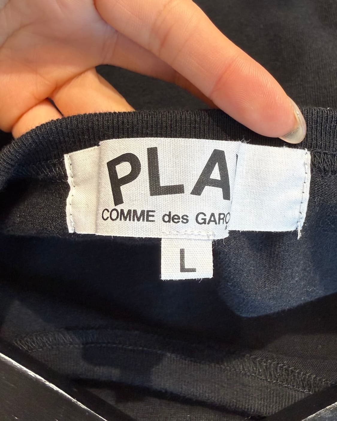 꼼데가르송 플레이 블랙 레드 하트로고 프린팅 하프티  상품이미지8