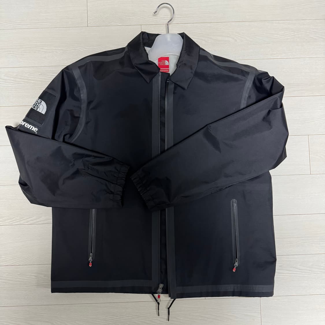 슈프림 노스페이스 21SS 테이프심 코치 자켓 바람막이 상품이미지2