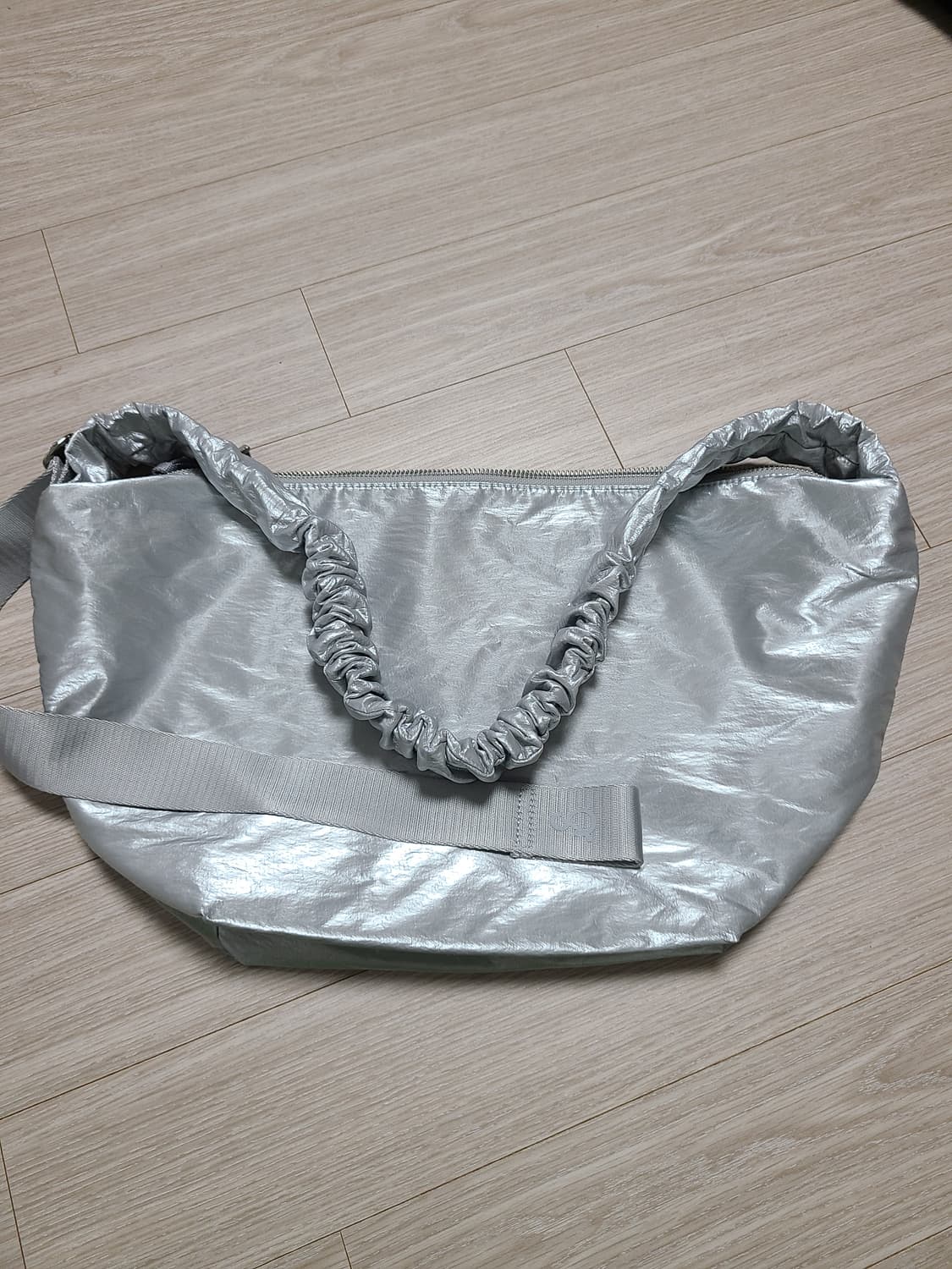 조셉앤스테이시 실버 셔링백 상품이미지1