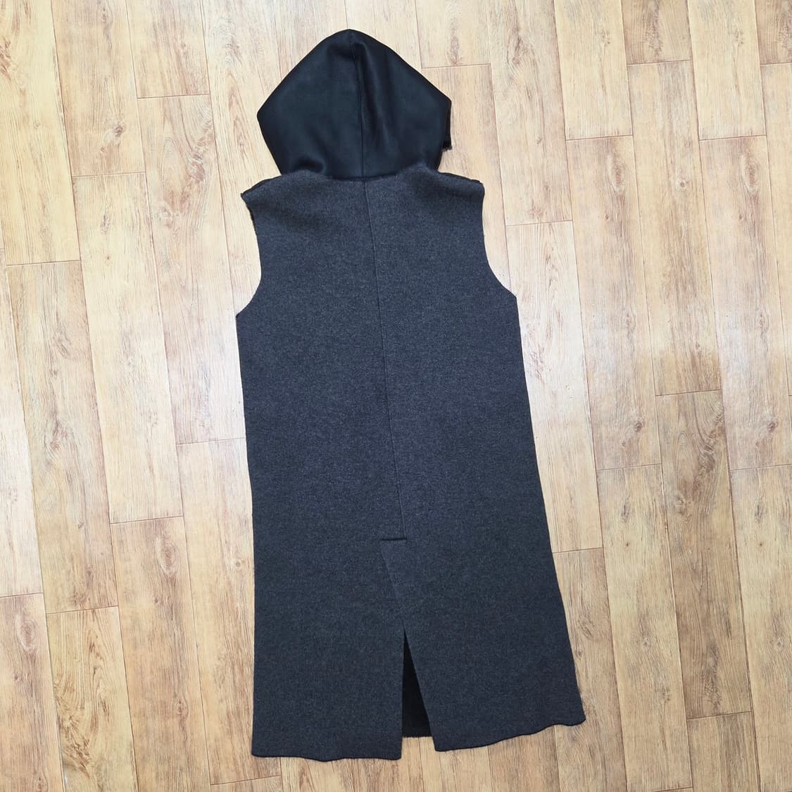 쏘울(SO.WOOL) 터키 무스탕 리버시블 후드 롱베스트 55-66  상품이미지2