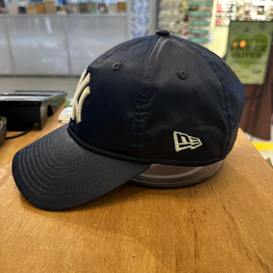 뉴에라 뉴욕 양키즈 새틴 볼캡 상품이미지2