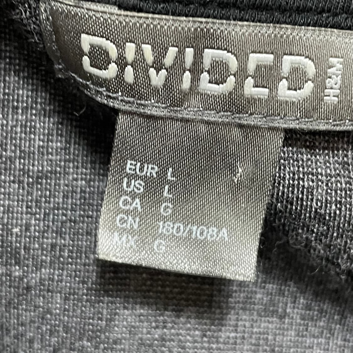 [L] 데미지 롱슬리브 티셔츠 그레이 상품이미지2