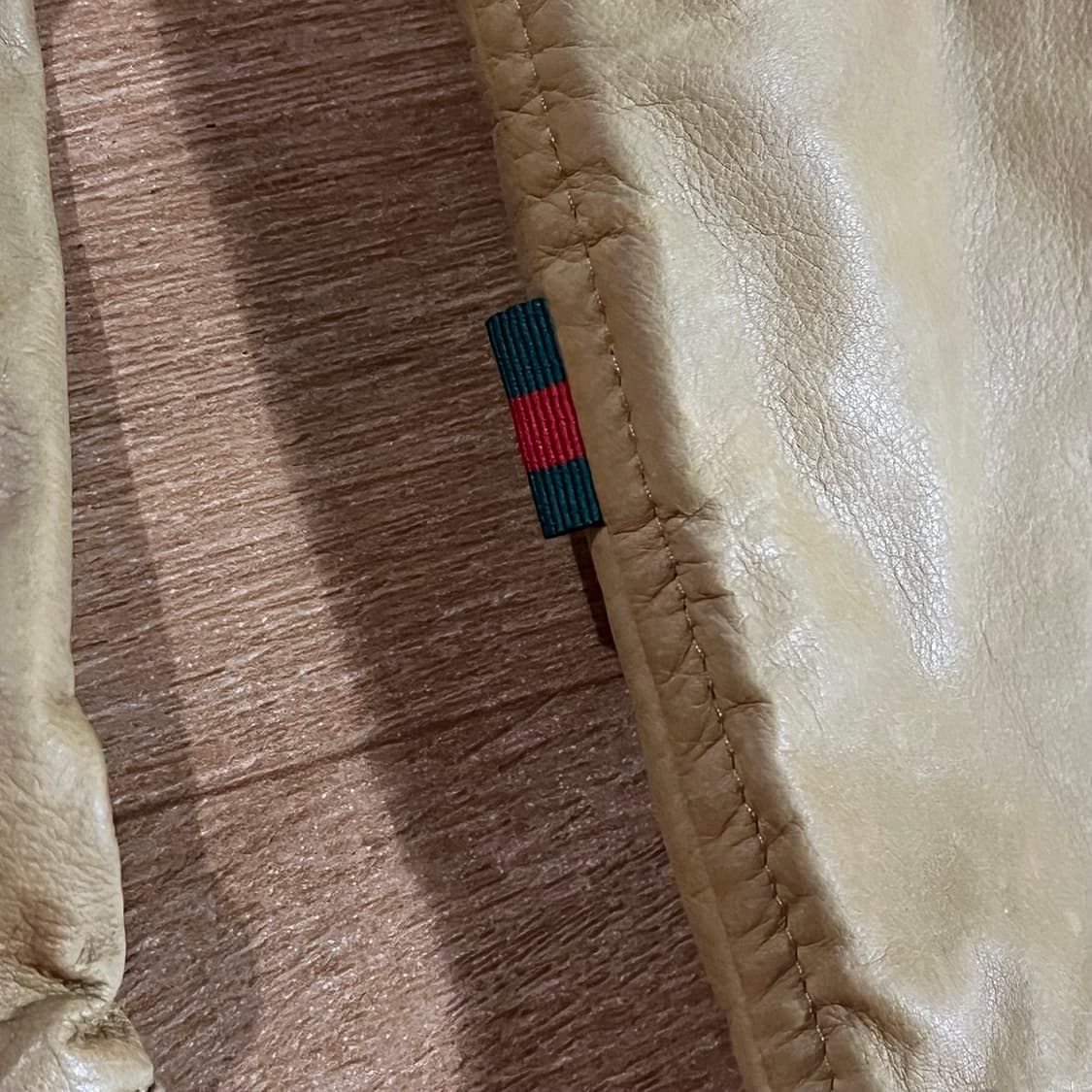 [105] 구찌 밀리터리 가죽자켓 상품이미지8