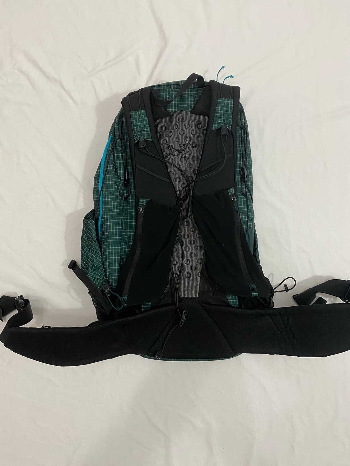 아크테릭스 에어리어스 30 배낭 가방 Arc'teryx Aerios 30 상품이미지2