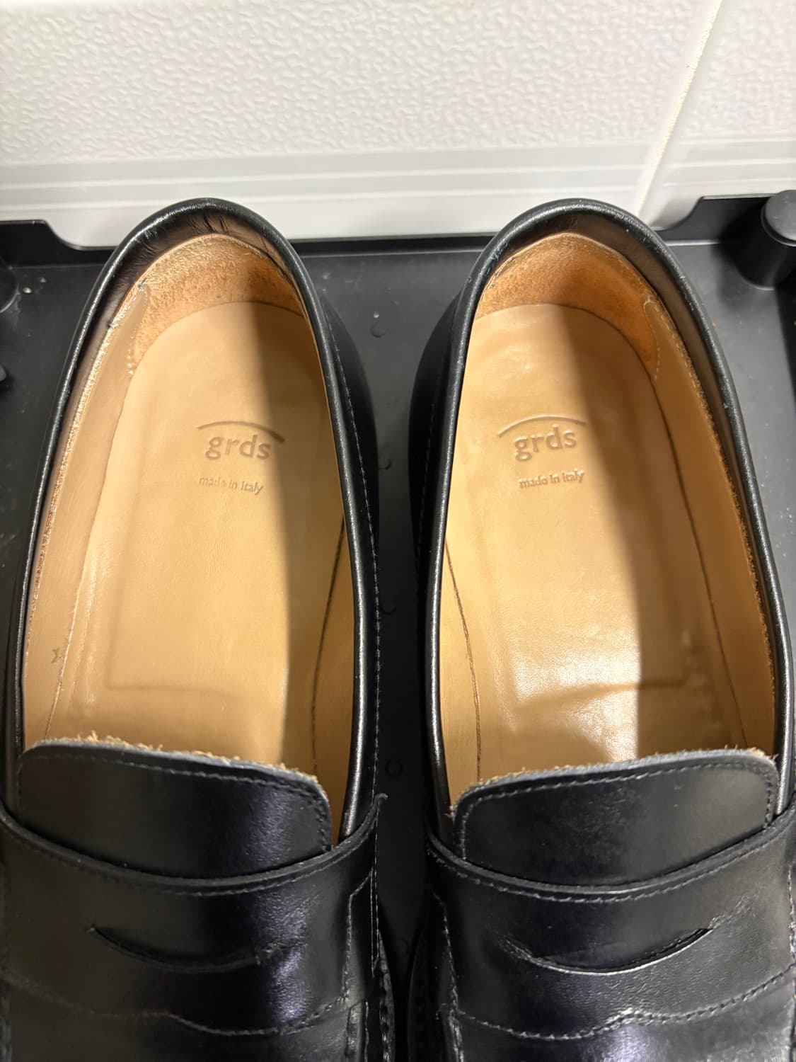 [265] 그라더스 grds 로퍼 01 블랙 상품이미지2