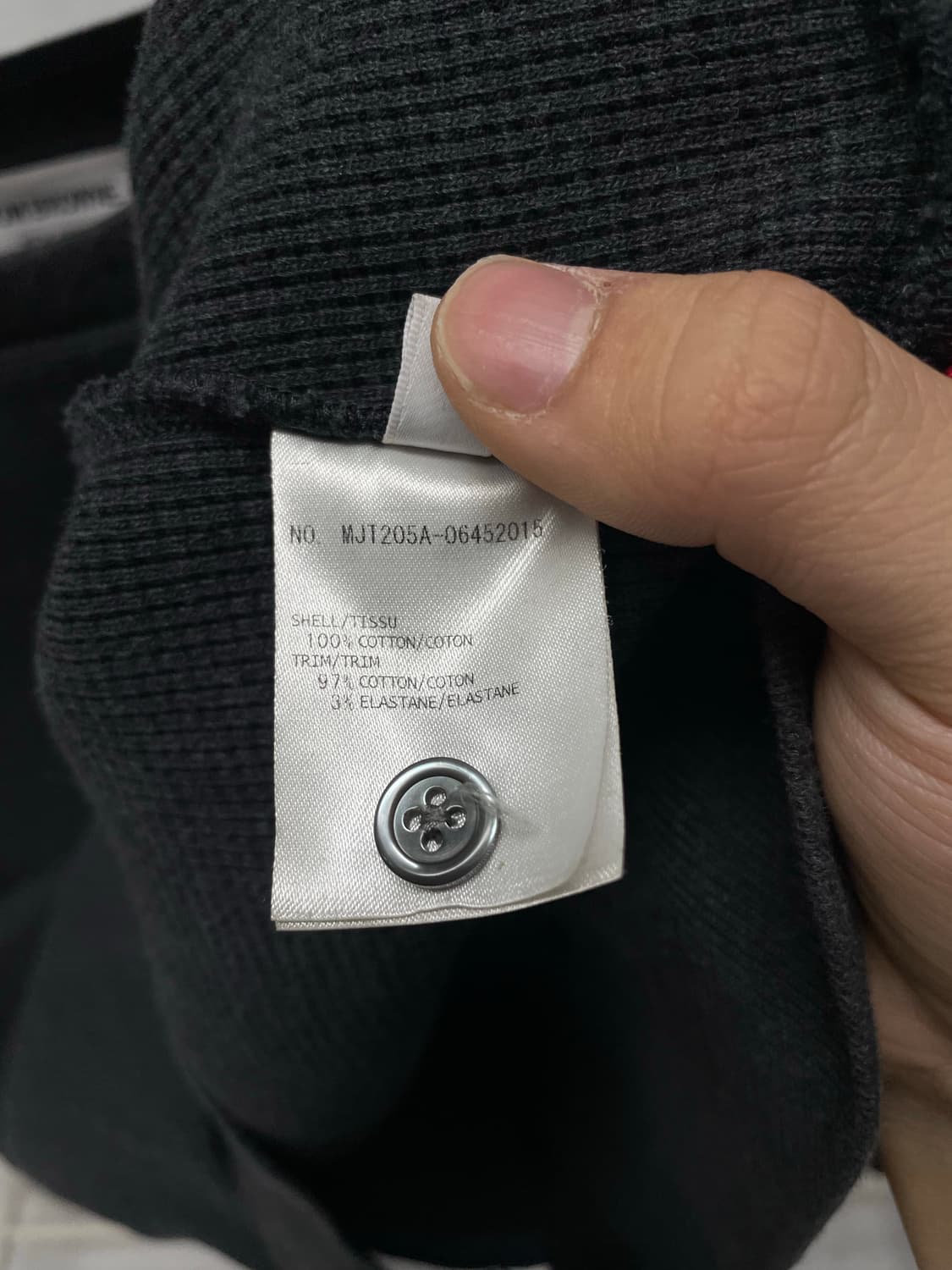 톰브라운 사선완장 래글런 와플 니트 맨투맨 차콜 [3] 상품이미지6