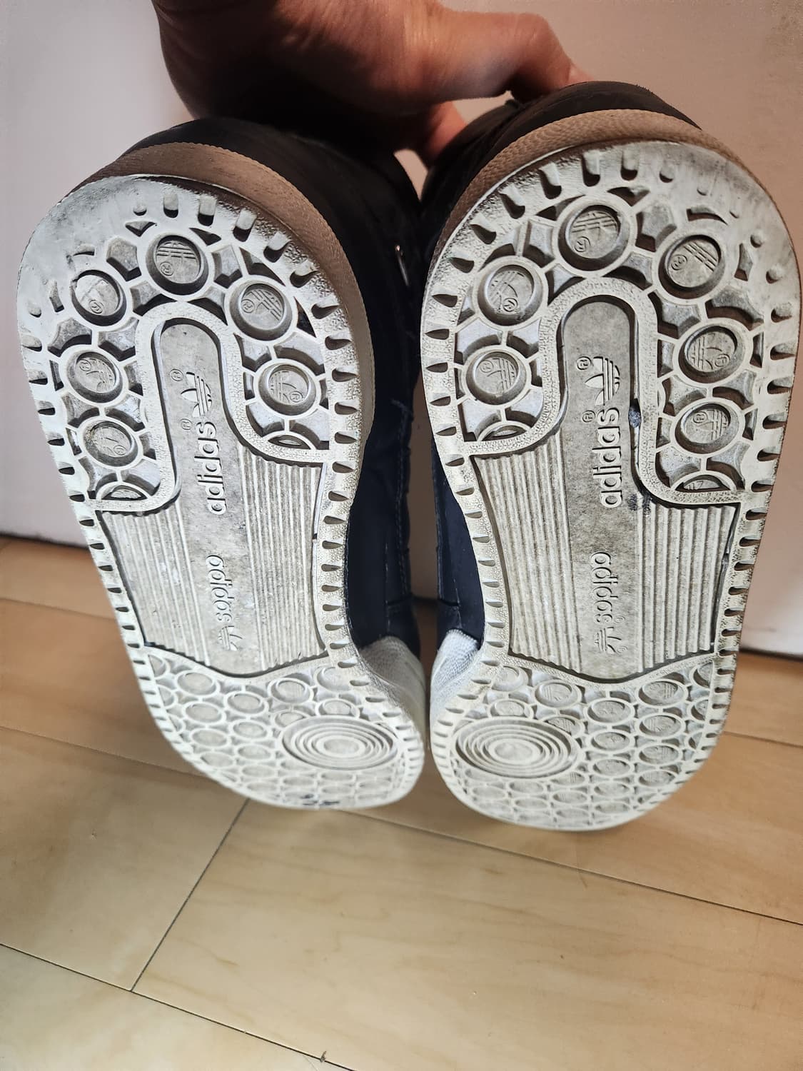 아디다스x제레미 스캇 JS 포럼 하이 265 상품이미지10