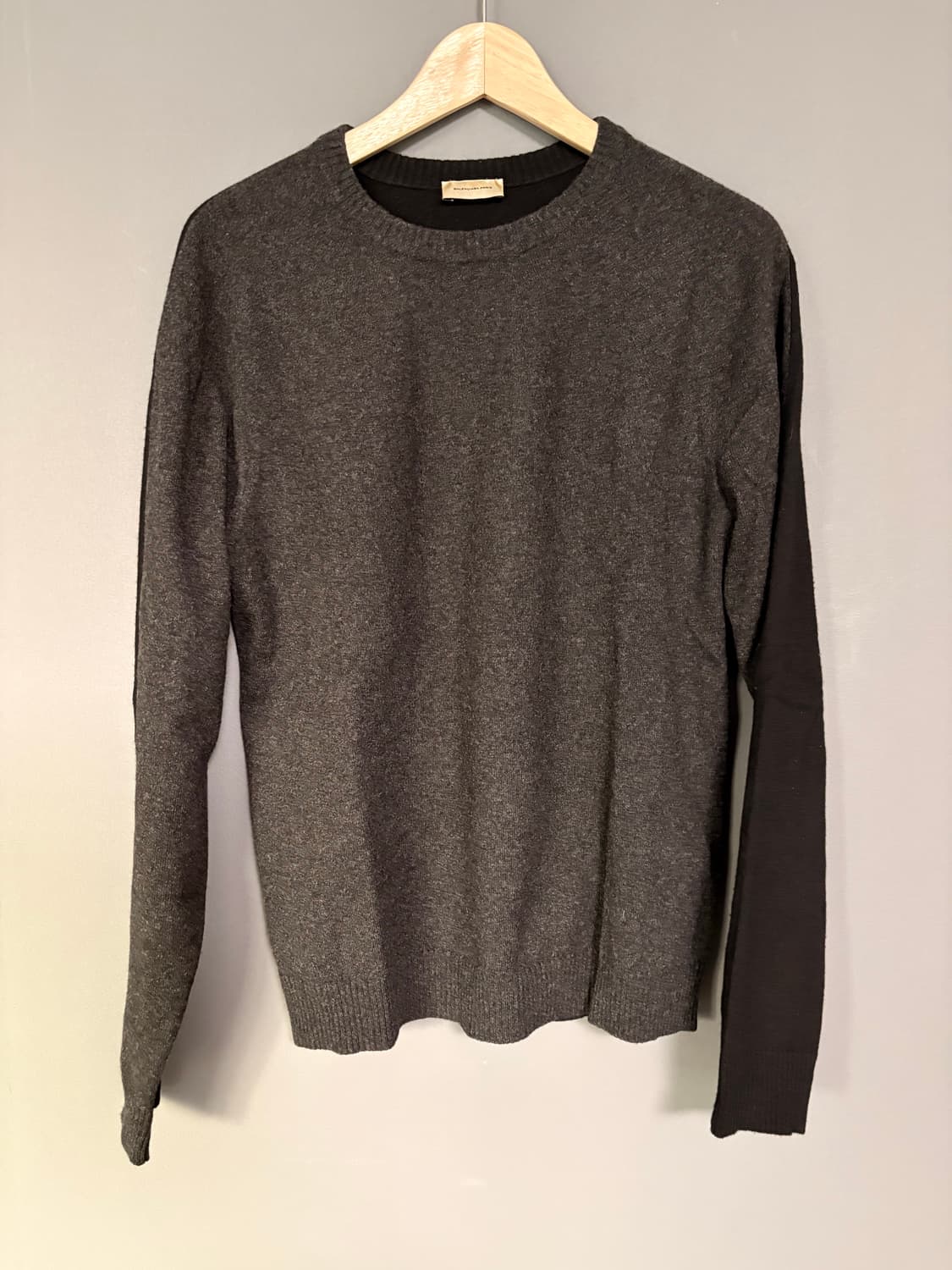 발렌시아가 그레이/블랙 니트  상품이미지1