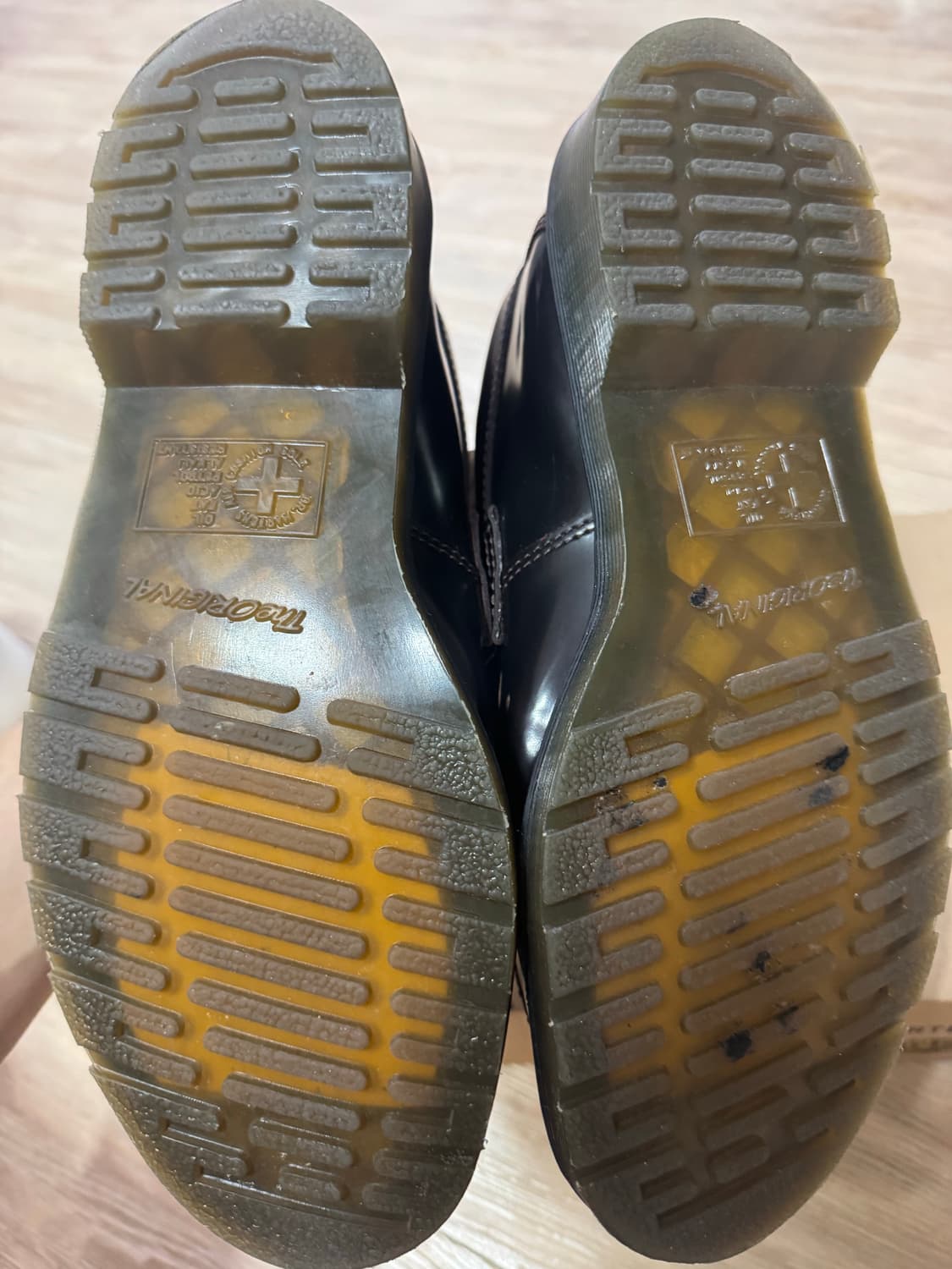 닥터마틴 아드리안 체리레드 280 (UK 9) 상품이미지5