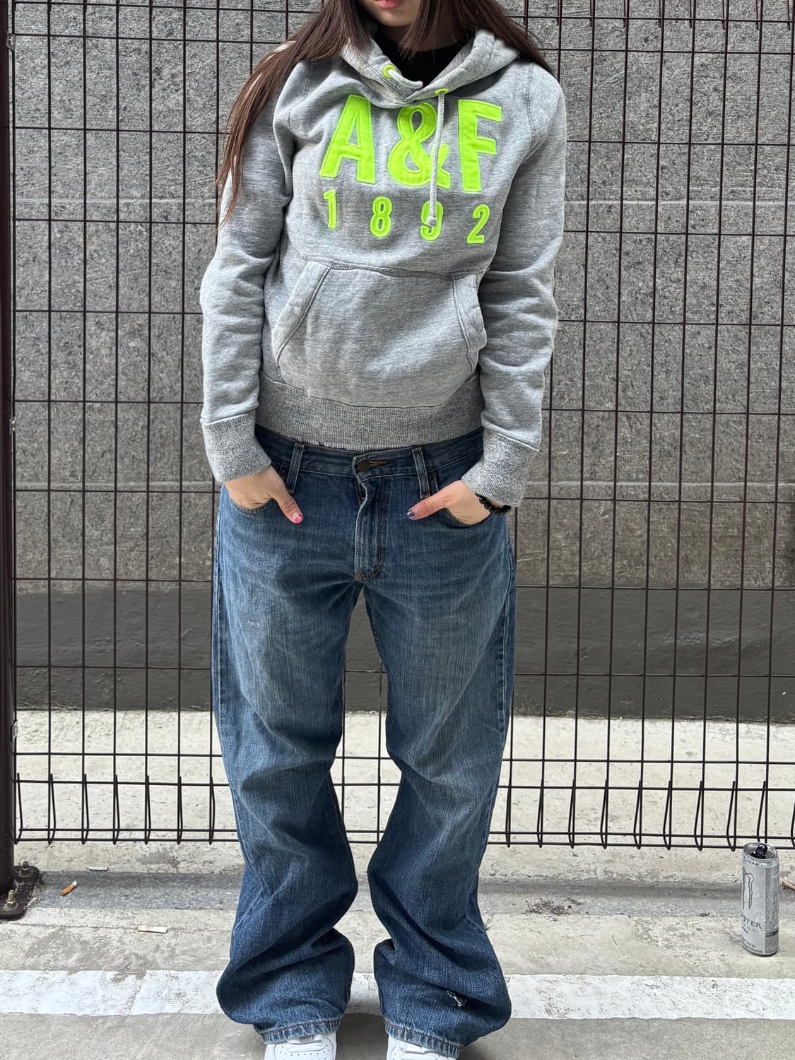 아베크롬비 그레이 네온 후드티 상품이미지3