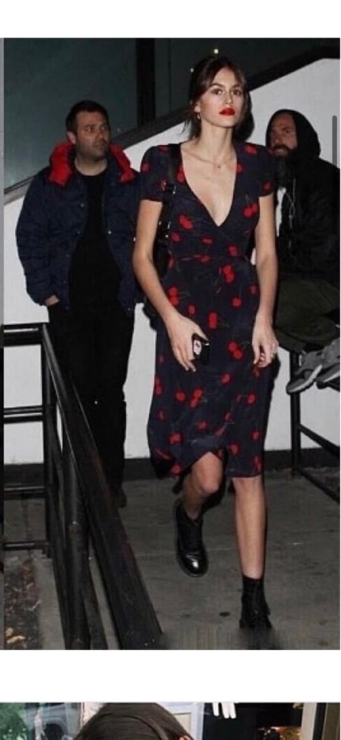 리얼리제이션st 체리원피스 상품이미지1