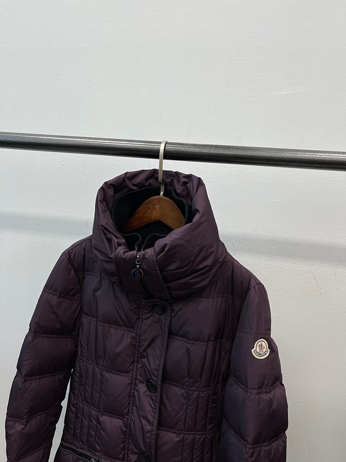 여) 몽클레어 하이넥 퍼플 롱패딩  상품이미지2