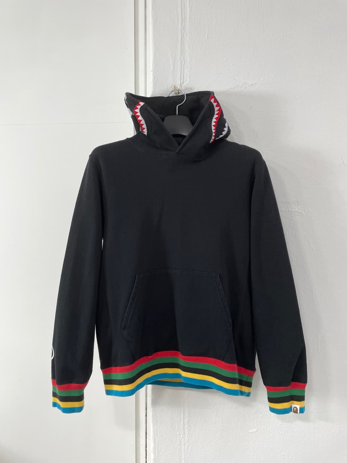 베이프 샤크 풀오버 후디 상품이미지3