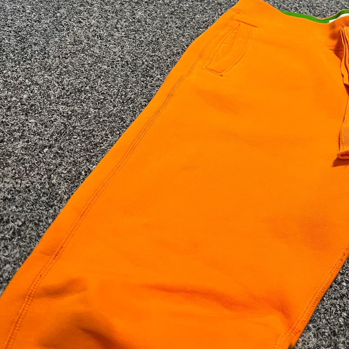 아베크롬비 트레이닝 팬츠 상품이미지2