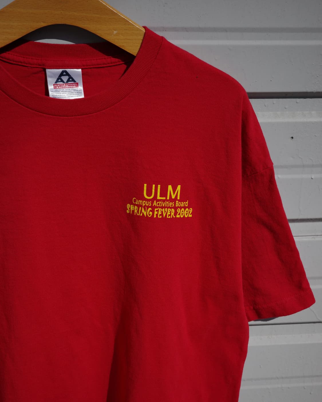  ULM Spring Fever is Hot Like Fire 티셔츠 상품이미지2