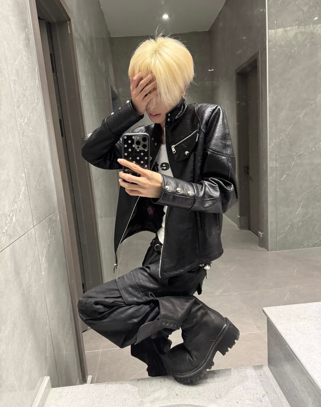 Knight Armor High-Neck Leather Jacket 상품이미지1