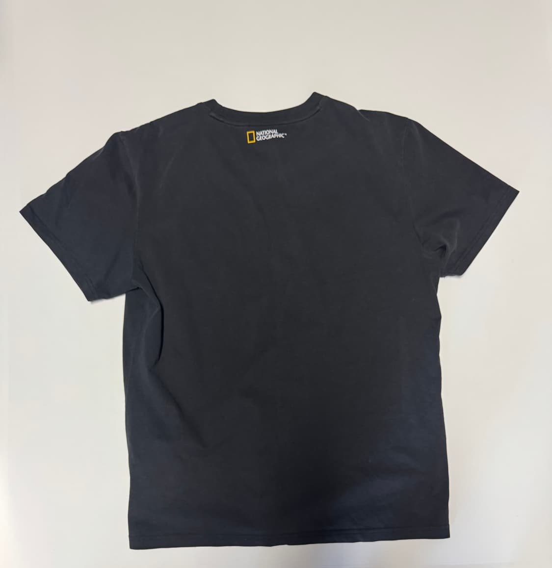 내셔널지오그래픽 빅 로고 반팔 티셔츠 블랙 L ~ XL 상품이미지2