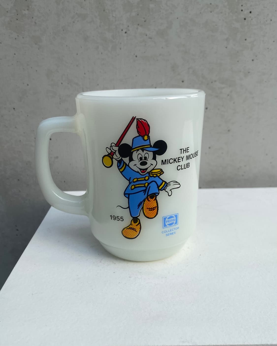 Fire king 1955 Mickey Mouse 머그컵 유리컵 밀크글 상품이미지1