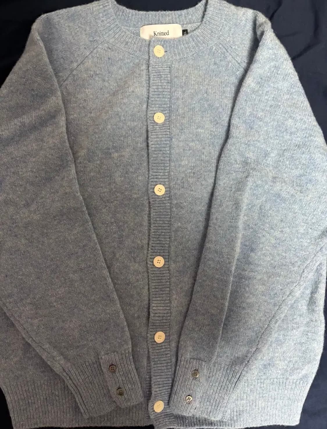 니티드 쉐기독 울 라운드 가디건 블루 상품이미지2