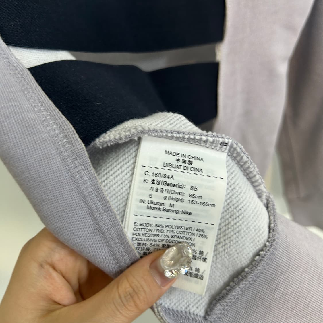 나이키 여성 운동 맨투맨 티셔츠 M 상품이미지4