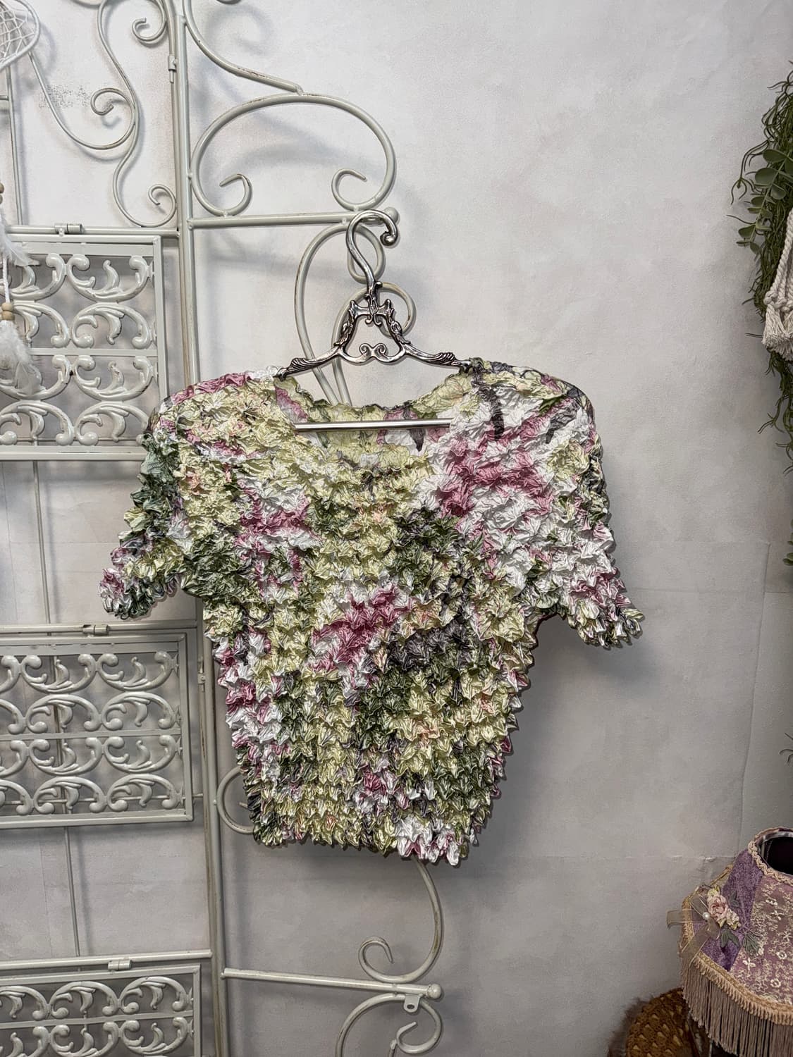Mute floral wrinkle pleats half blouse 상품이미지1