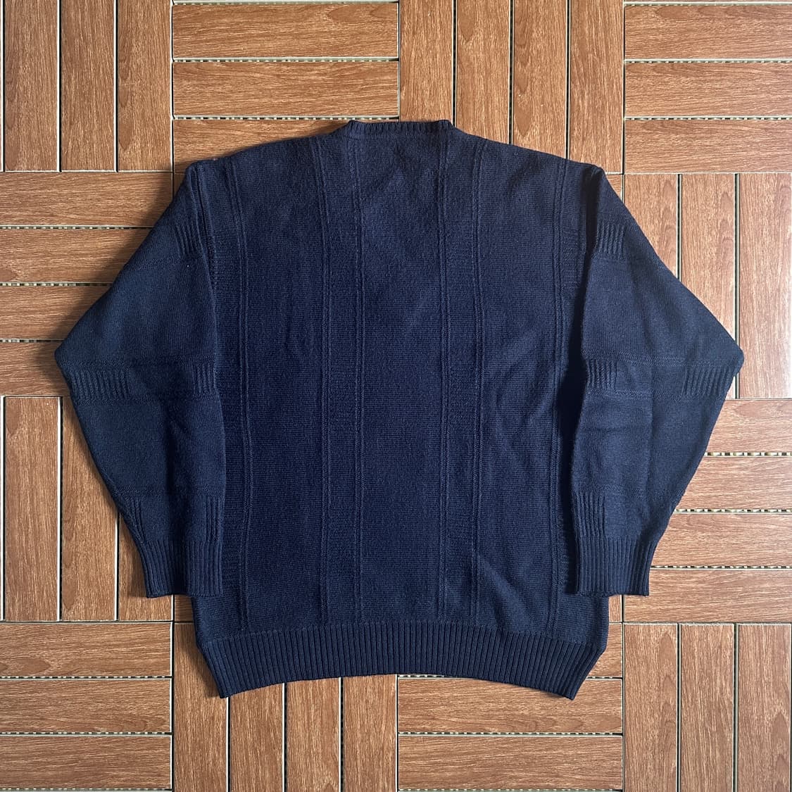 Vintage v-neck wool knit sweater 상품이미지2