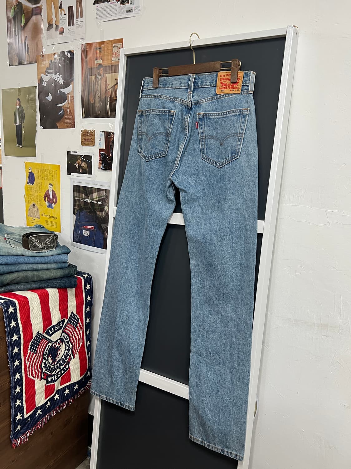 Levis 리바이스 505 레귤러 스트레이트 연청 데님 팬츠 상품이미지1