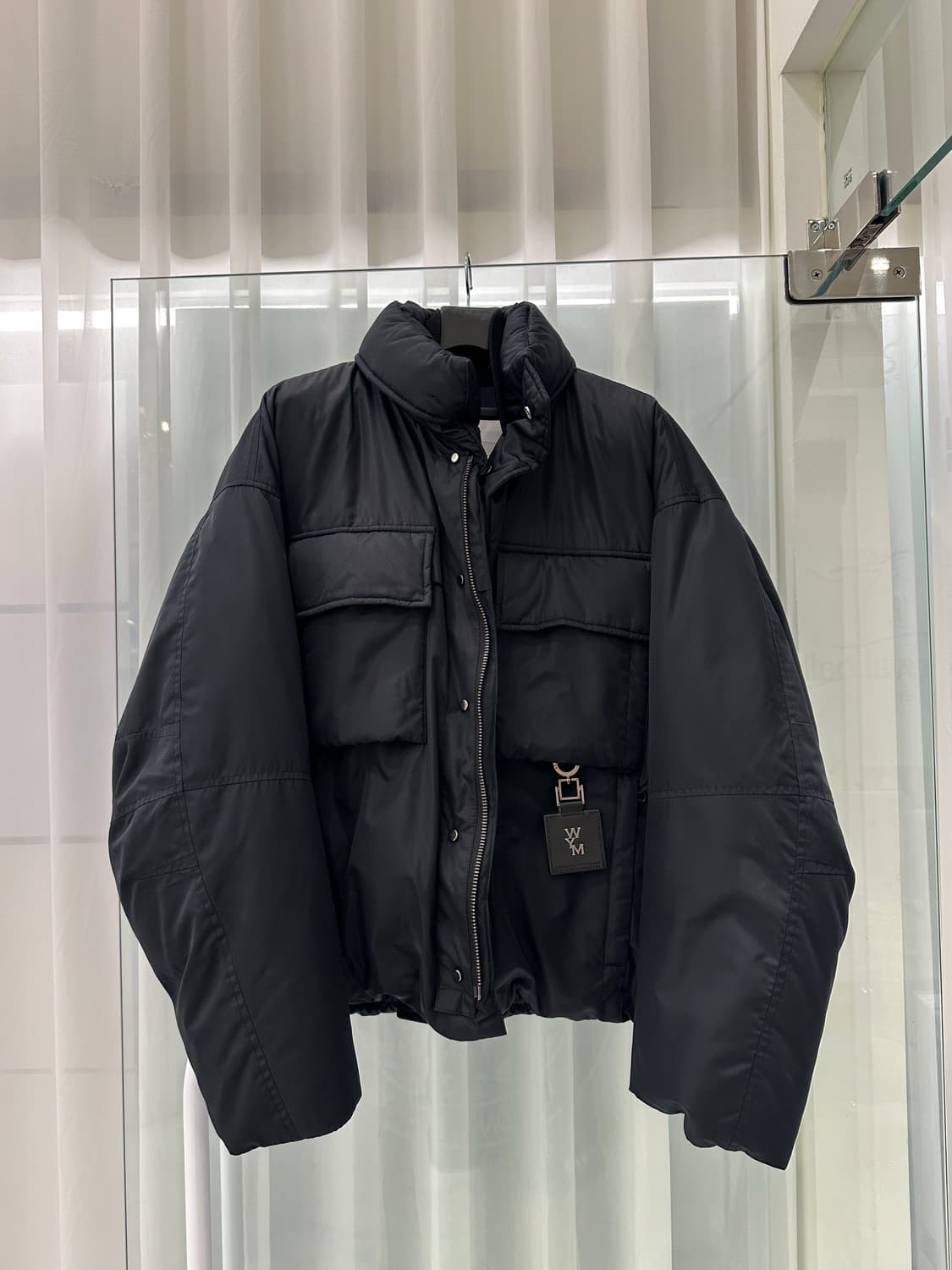 우영미패딩 22fw 46사이즈 상품이미지1